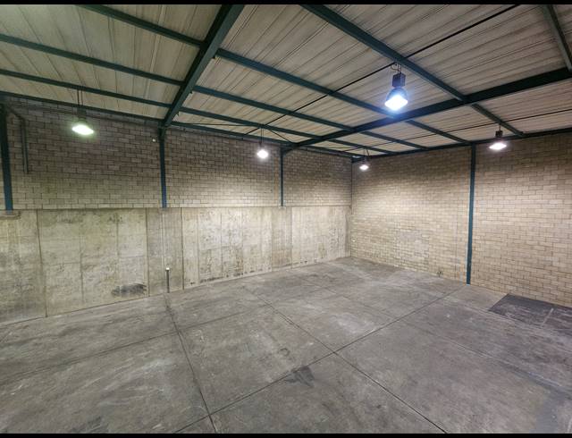 759M² WAREHOUSE TO LET IN LINBRO PARK
